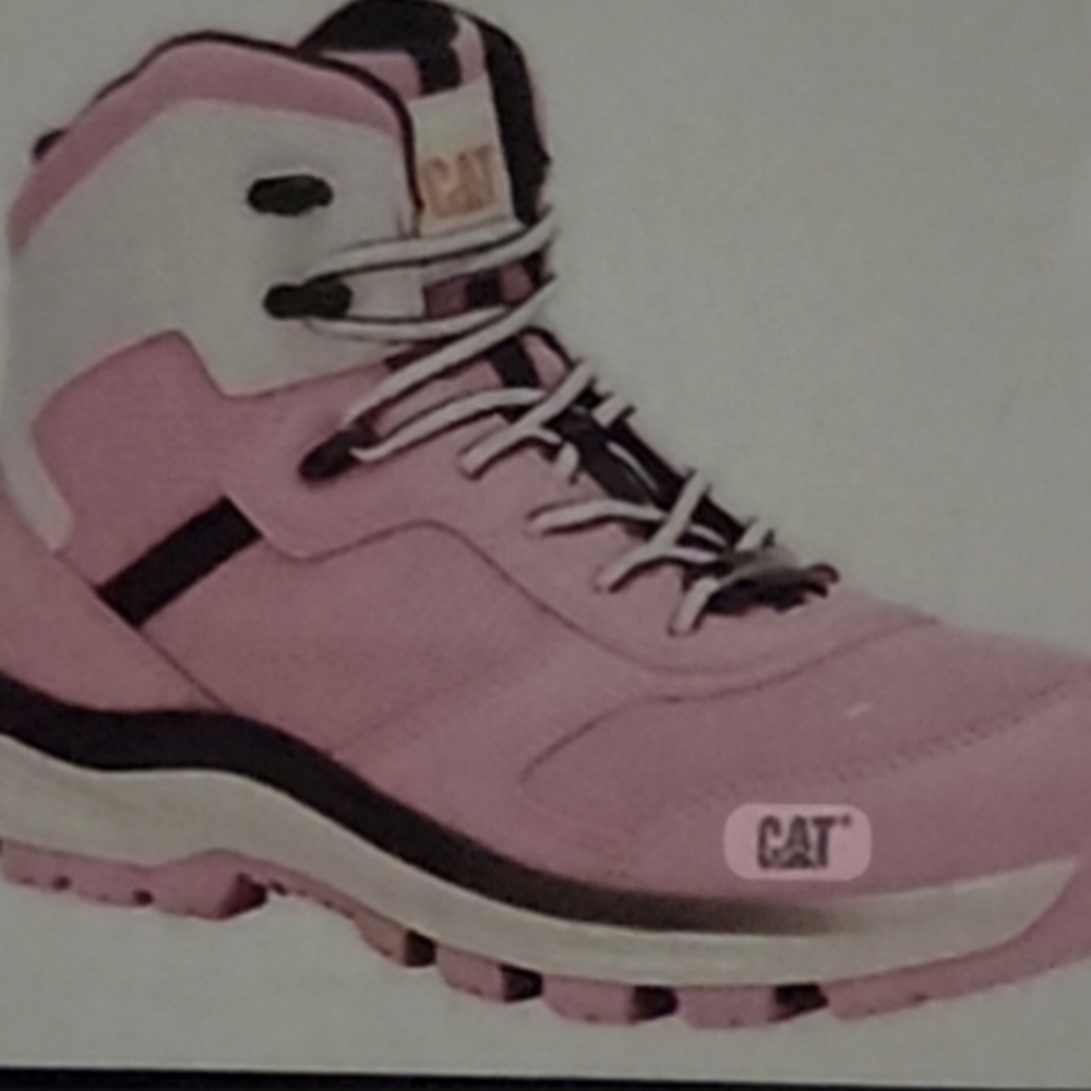 Women's CAT work boots.